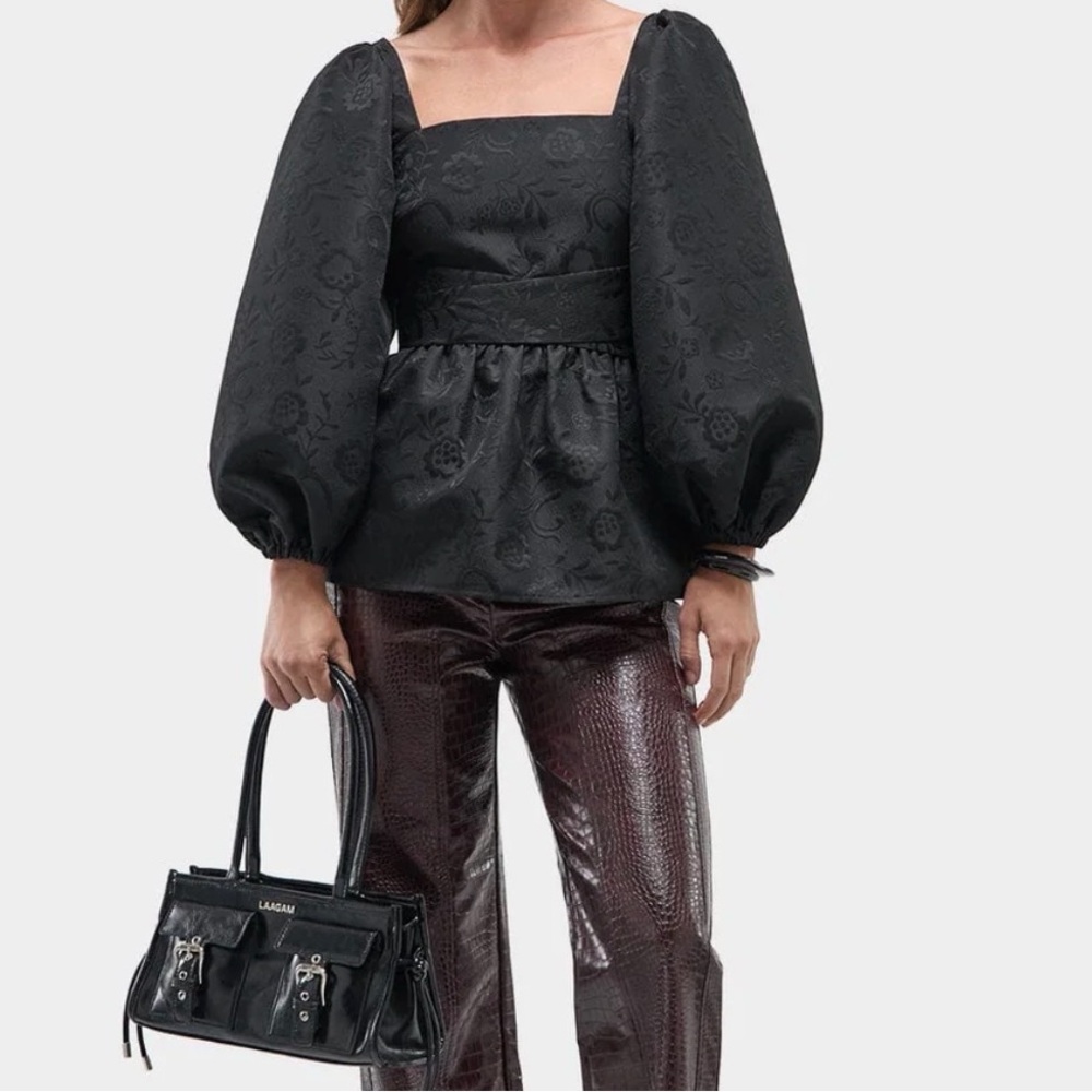 Black Square-Neck Puff Sleeve Blouse